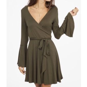 STUNNING Solid Olive Faux Wrap Dre…
